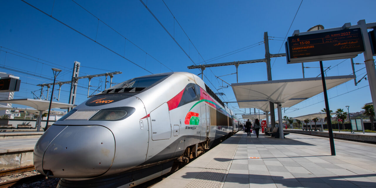 Le Maroc modernise ses trains grâce à un prêt espagnol de 750 M€