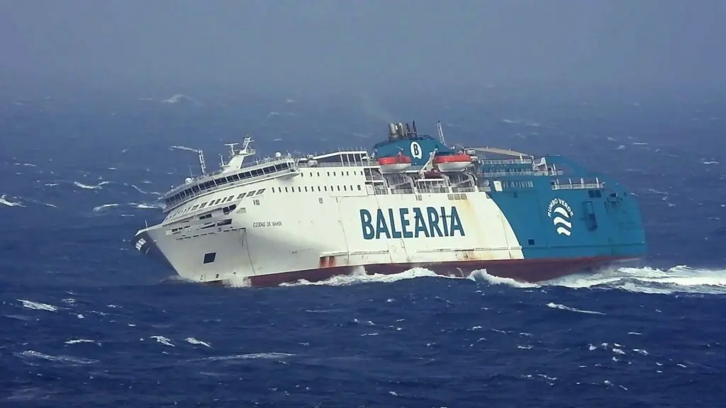 Tempête dans le détroit de Gibraltar