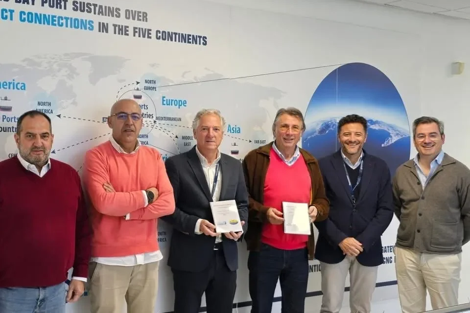 Le Port d’Algésiras prépare un guide actualisé des distances pour les transporteurs